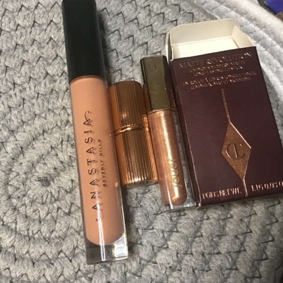 💋💋 boujee little lip bundle, Charlotte tilbury mini lipstick, Anastasia lip - Picture 3 of 8